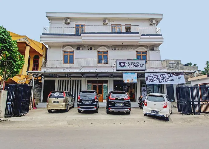 Super Oyo 90224 Palembang Residence